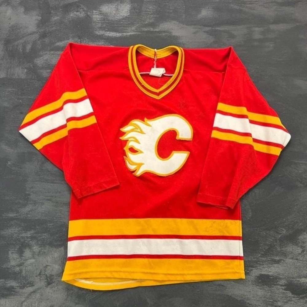 Vintage Calgary Flames Jersey Mens Small Red 1990s CCM Hockey‎ NHL